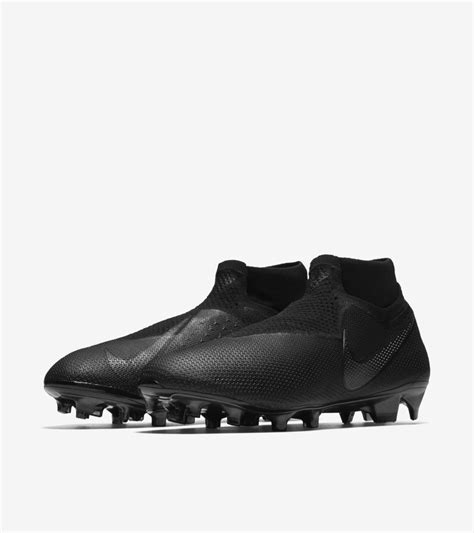 nike phantom vsn black.